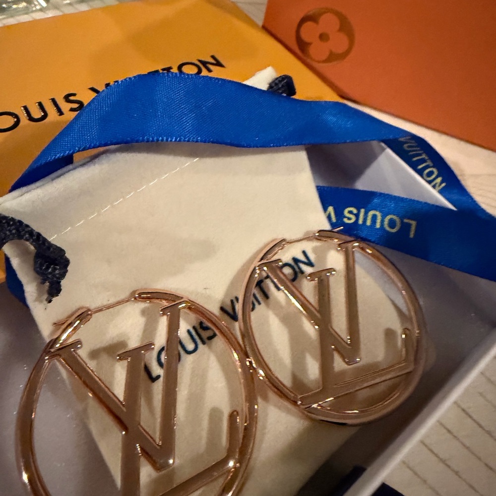 Louis Vuitton Earrings/ gold tone